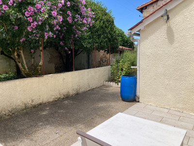French property for sale in L'Isle-Jourdain, Vienne - €95,000 - photo 8
