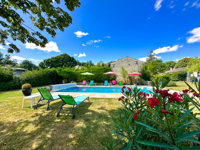 French property for sale in Mons, Charente-Maritime - €504,275 - photo 3