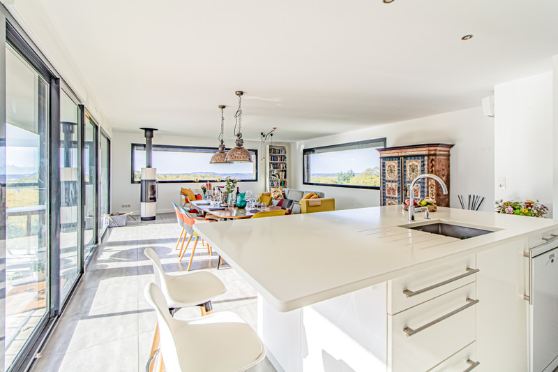 French property for sale in Mauroux, Lot - €624,000