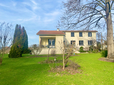 Maison à vendre à Saint-Nicolas-de-la-Grave, Tarn-et-Garonne, Midi-Pyrénées, avec Leggett Immobilier
