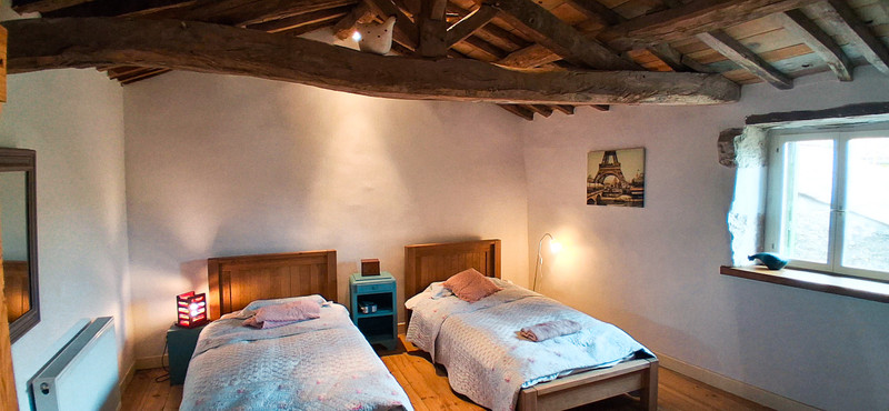 French property for sale in Bazoges-en-Pareds, Vendée - €203,040 - photo 8