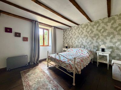 French property for sale in Vayres, Haute-Vienne - €250,000 - photo 9