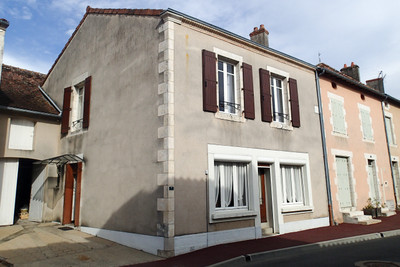 Maison à vendre à Bourg-Archambault, Vienne, Poitou-Charentes, avec Leggett Immobilier