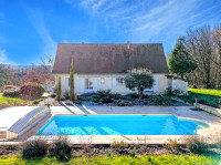 Propriété à vendre à Bassillac et Auberoche, Dordogne - 404 000 € - photo n°1