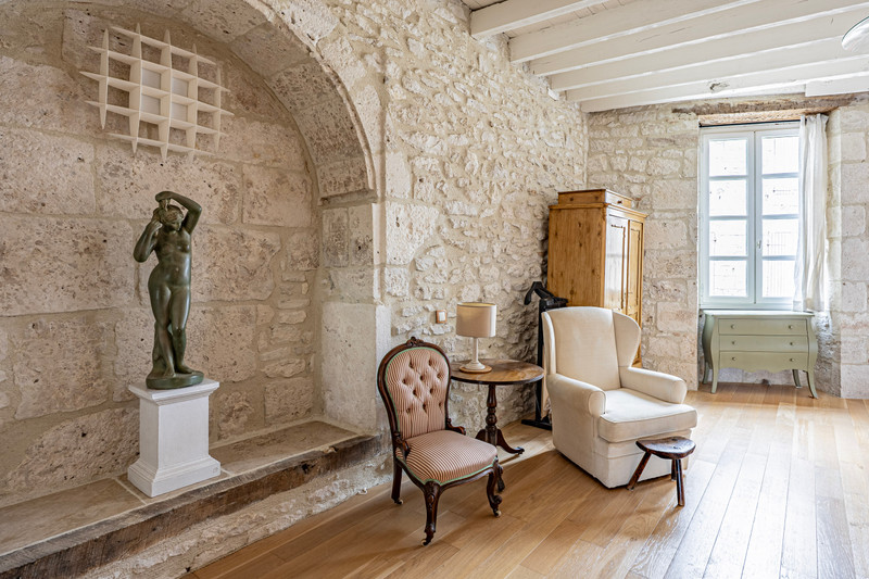 French property for sale in Castelnau Montratier-Sainte Alauzie, Lot - €455,000 - photo 5
