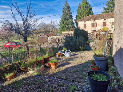French property for sale in Lesterps, Charente - €56,600 - photo 9