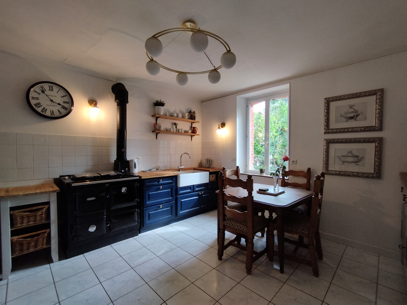 French property for sale in Cromac, Haute-Vienne - €274,900 - photo 3