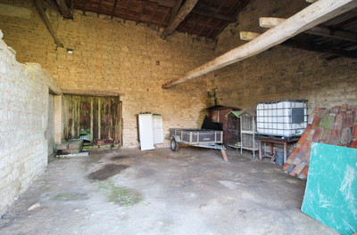 French property for sale in Ranville-Breuillaud, Charente - €82,500 - photo 8