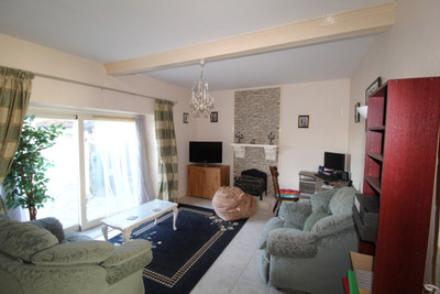 French property for sale in Béthines, Vienne - €112,350 - photo 4