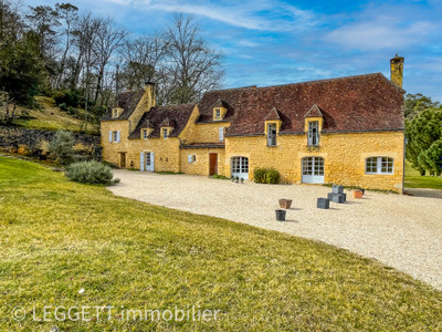 Maison à vendre à Sainte-Mondane, Dordogne, Aquitaine, avec Leggett Immobilier