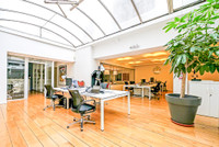 Propriété à vendre à Paris 18e Arrondissement, Paris - 3 750 000 € - photo n°2