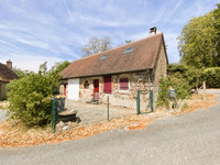 Propriété à vendre à Meaulne-Vitray, Allier - 144 970 € - photo n°1
