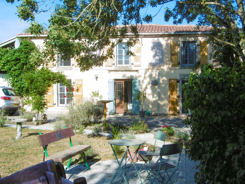 House for sale in Vouvant Vendée UNDER OFFERLovely renovated