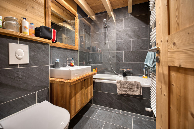 Ski property for sale in Chatel - €2,200,000 - photo 9