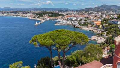 French property for sale in Nice, Alpes-Maritimes - €2,200,000 - photo 1