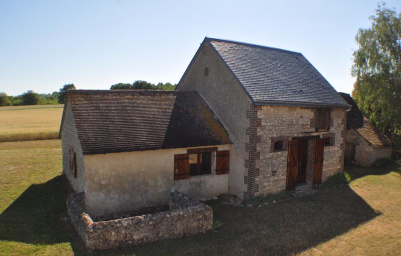 French property for sale in Saint-Laurent-de-Lin, Indre-et-Loire - €294,250 - photo 3