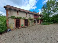 Maison à vendre à Issy-l'Évêque, Saône-et-Loire - 185 000 € - photo 2