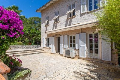 Maison à vendre à Saint-Jean-Cap-Ferrat, Alpes-Maritimes, PACA, avec Leggett Immobilier