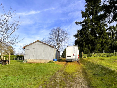 French property for sale in Confolens, Charente - €165,500 - photo 6