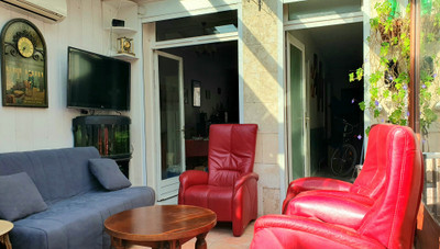 French property for sale in La Rochelle, Charente-Maritime - €636,000 - photo 5