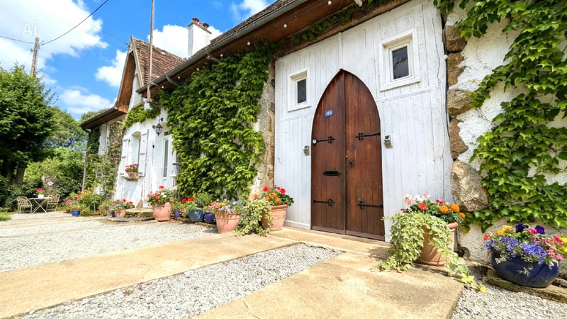 French property for sale in Glanges, Haute-Vienne - €339,000 - photo 0