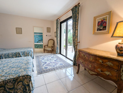 French property for sale in Castres, Tarn - €434,000 - photo 7