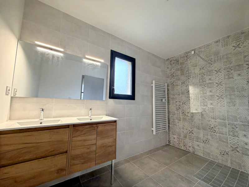 French property for sale in Saint-Claud, Charente - €235,400 - photo 6