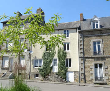 French property for sale in Bellou-en-Houlme, Orne - €54,600 - photo 1