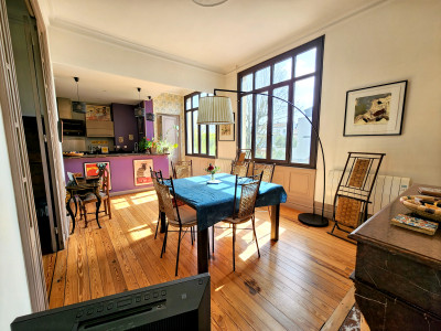 French property for sale in Bordeaux, Gironde - €770,000 - photo 2