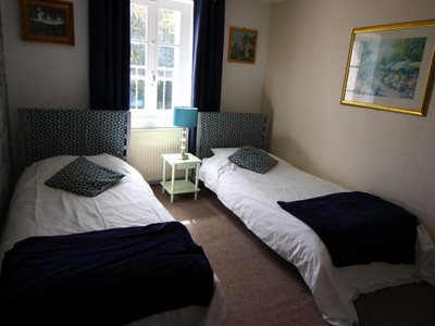 French property for sale in Châteauneuf-du-Faou, Finistère - €224,700 - photo 5