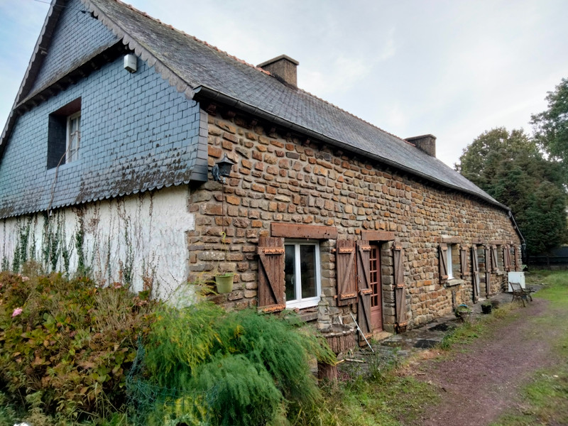 French property for sale in Loyat, Morbihan - €112,500 - photo 4