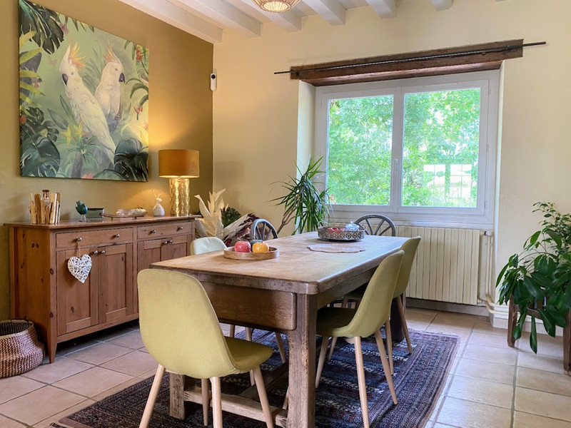French property for sale in Mouton, Charente - €358,999 - photo 3