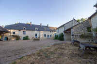 Propriété à vendre à Maulay, Vienne - 798 000 € - photo n°2