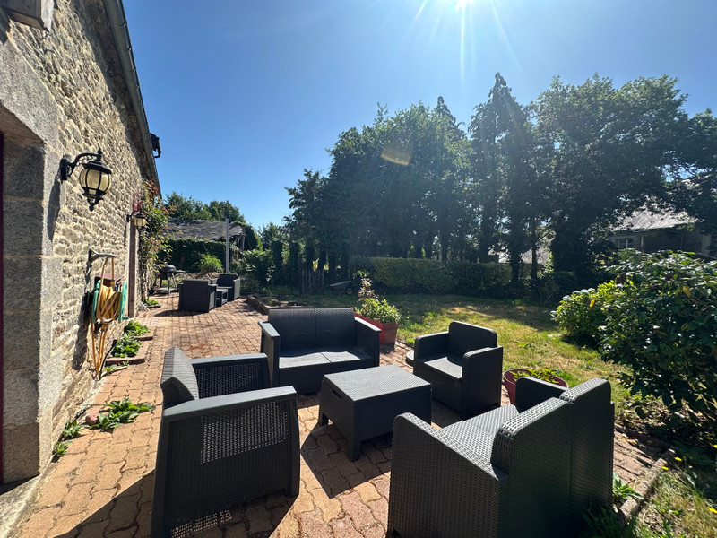 French property for sale in Josselin, Morbihan - €221,550 - photo 2