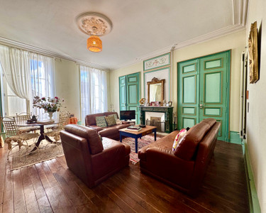 French property for sale in Loudun, Vienne - €299,800 - photo 1