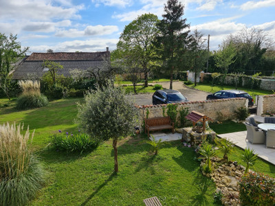 French property for sale in Sainte-Même, Charente-Maritime - €390,000 - photo 5