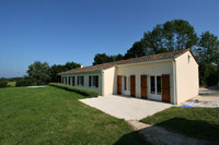 Maison à Montbron, Charente - photo 2