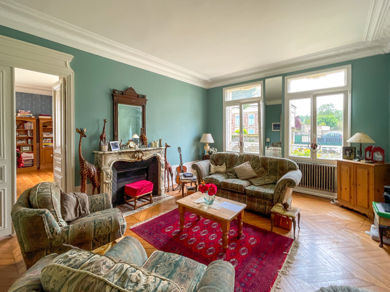 French property for sale in Mouy, Oise - €780,000