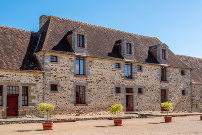 Maison à vendre à Joué-du-Plain, Orne, Basse-Normandie, avec Leggett Immobilier