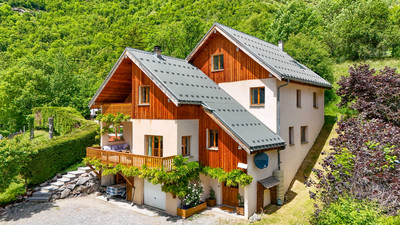 chalet for sale in Isère