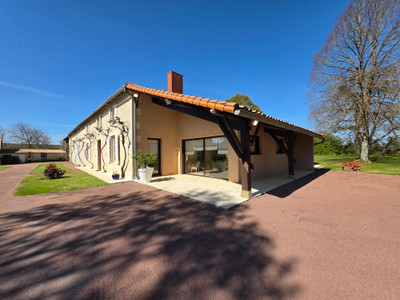 French property for sale in Montalembert, Deux-Sèvres - €386,900 - photo 12
