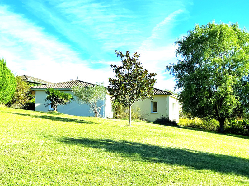 French property for sale in Saint-Front-d'Alemps, Dordogne - €483,000 - photo 5
