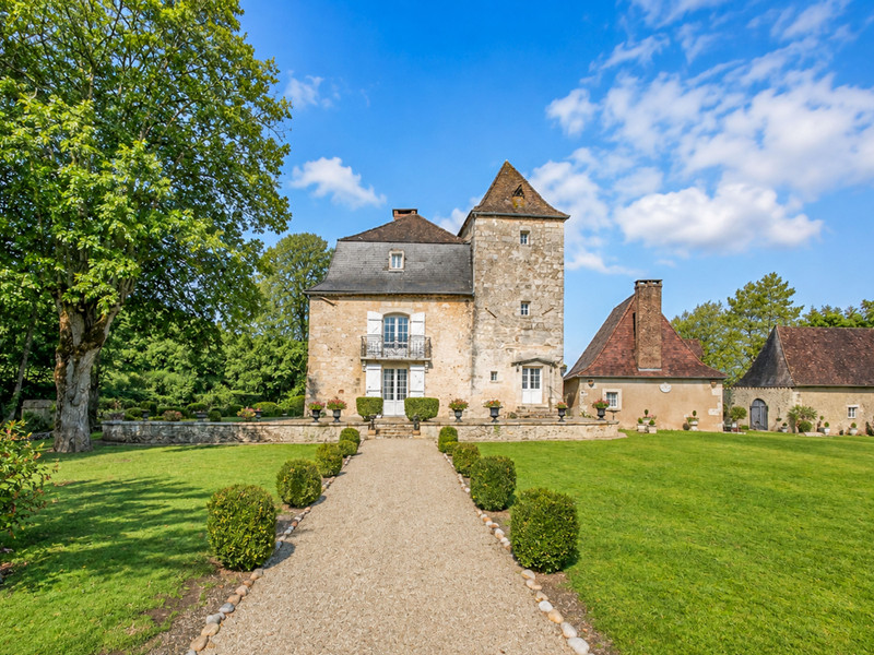 French property for sale in Saint-Crépin-d'Auberoche, Dordogne - €505,000 - photo 0