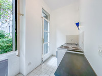 Appartement à vendre à Paris 18e Arrondissement, Paris - 360.000 € - photo 8