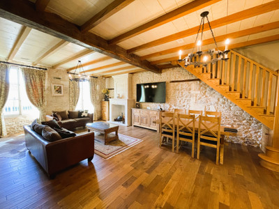 French property for sale in Cartelègue, Gironde - €277,665 - photo 2