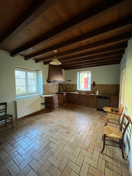 French property for sale in Barbezieux-Saint-Hilaire, Charente - €214,000 - photo 3