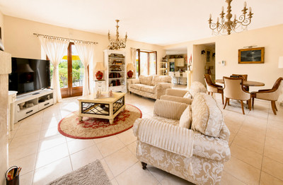 French property for sale in Sarlat-la-Canéda, Dordogne - €630,000 - photo 3