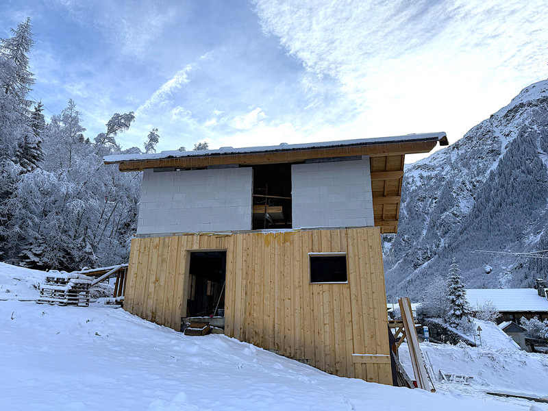 Ski property for sale in Sainte Foy - €500,000 - photo 1