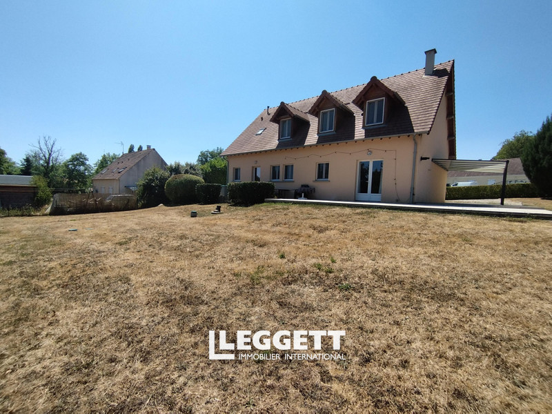 Maison 8 pièce(s), MOUHET