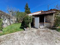 Propriété à vendre à Fontaine-Chalendray, Charente-Maritime - 99 000 € - photo n°2